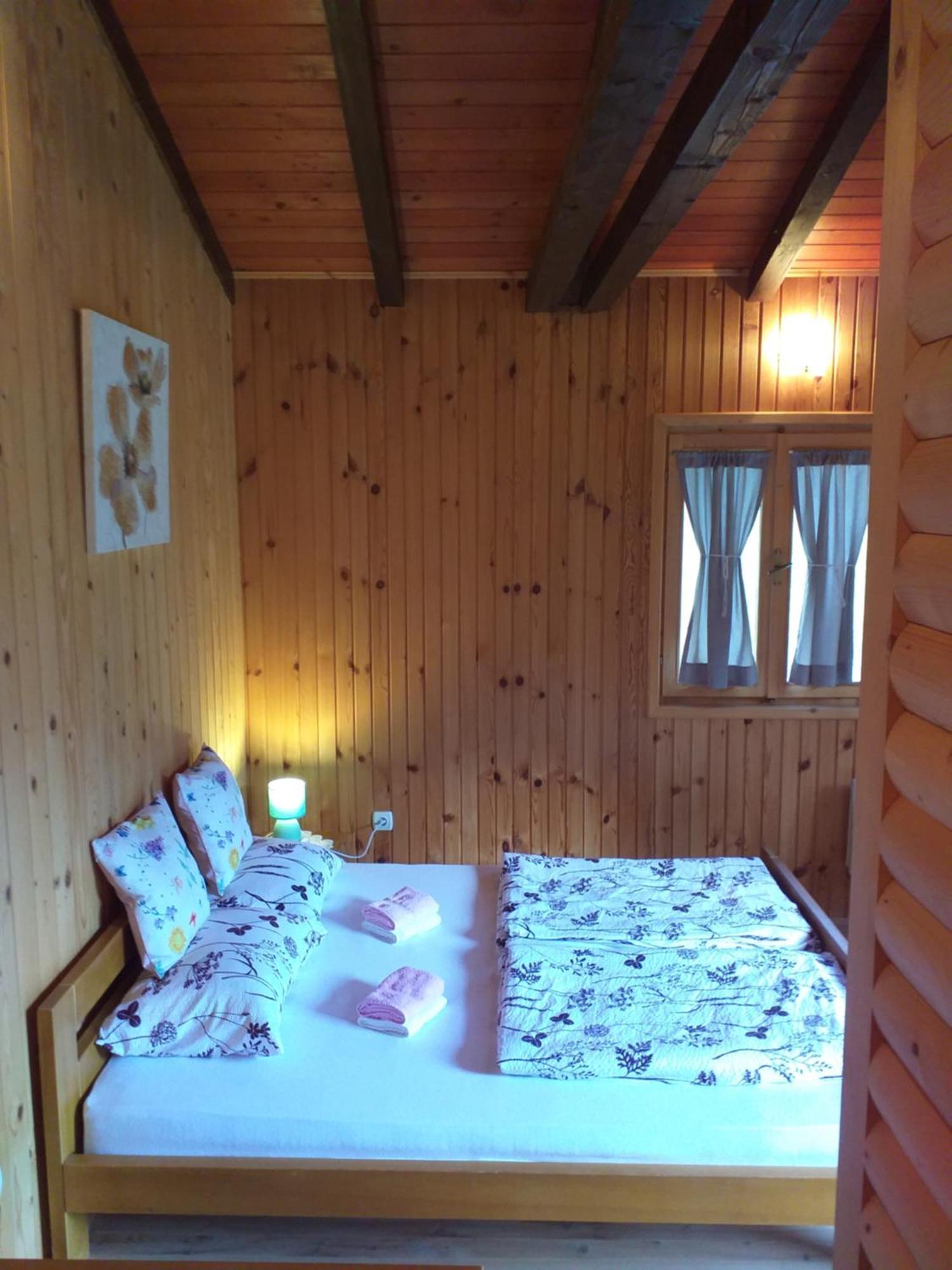 Motel Bavaria Фоча Екстер'єр фото