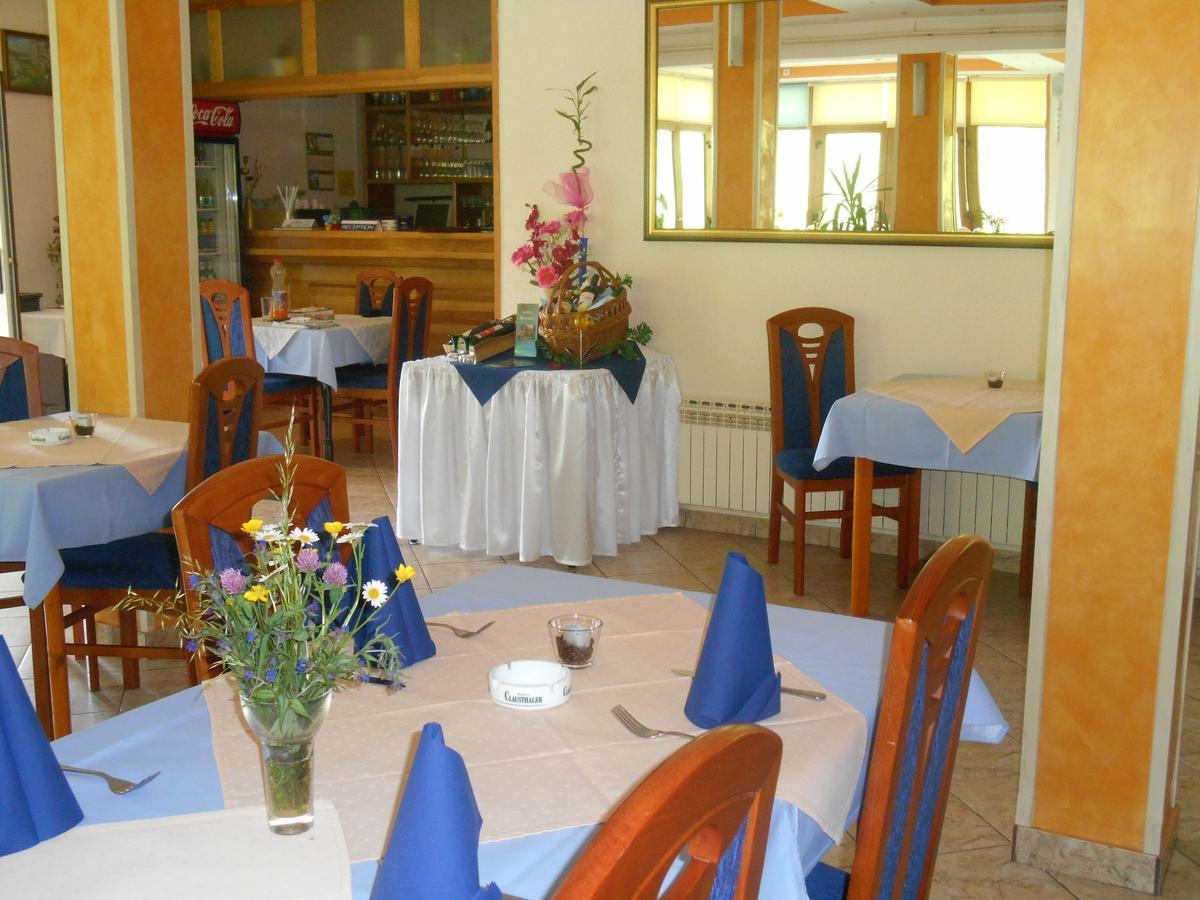 Motel Bavaria Фоча Екстер'єр фото